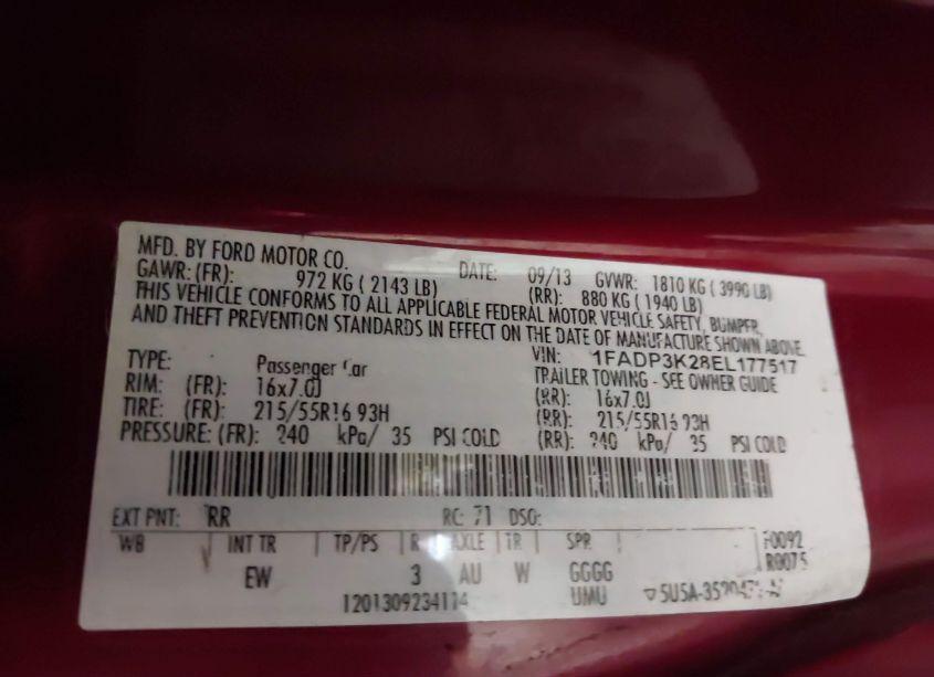 Photo 9 of 2014 Ford Focus SE (VIN 1FADP3K28EL177517)