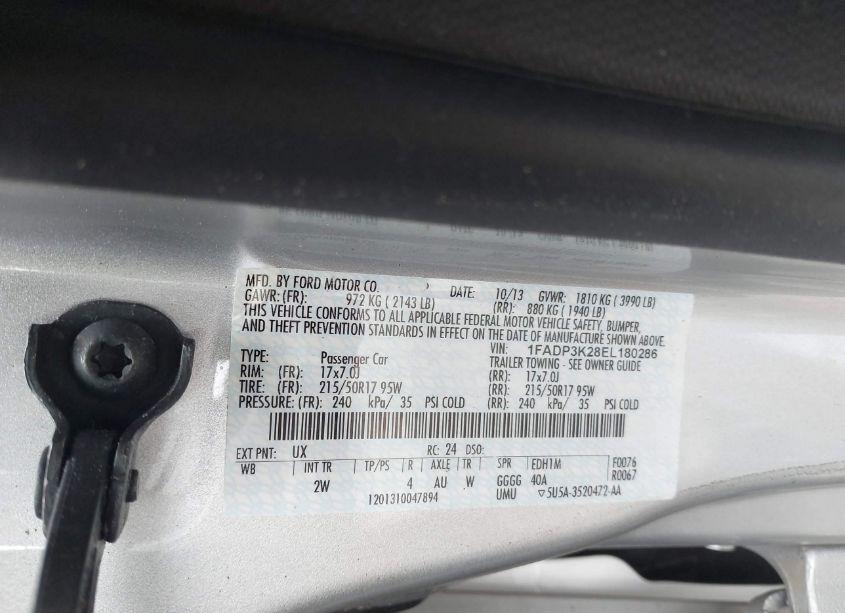 Photo 9 of 2014 Ford Focus SE (VIN 1FADP3K28EL180286)