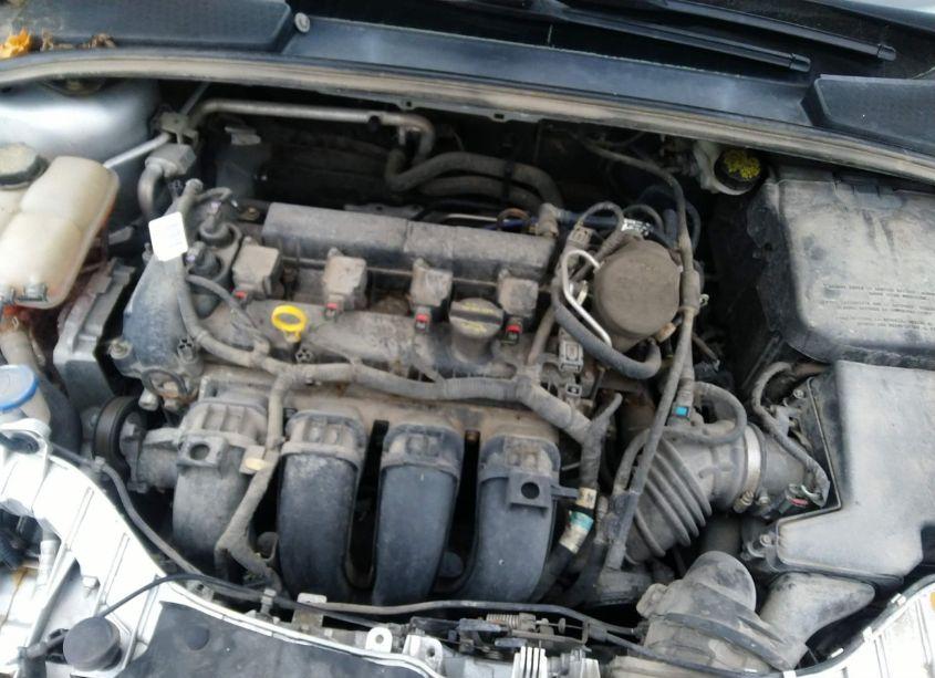 Photo 10 of 2014 Ford Focus SE (VIN 1FADP3K28EL182880)