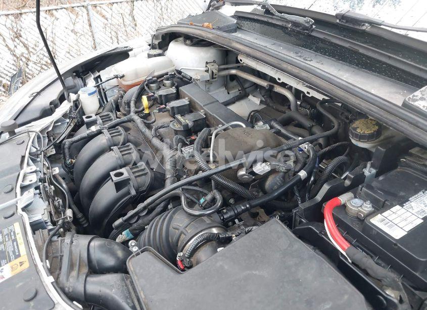 Photo 10 of 2014 Ford Focus SE (VIN 1FADP3K28EL189702)