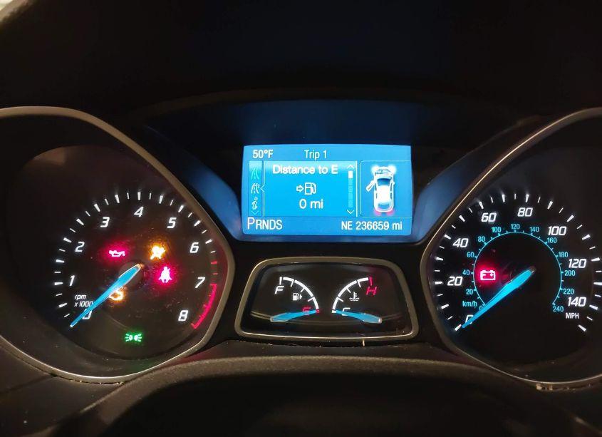 Photo 15 of 2014 Ford Focus SE (VIN 1FADP3K28EL229633)