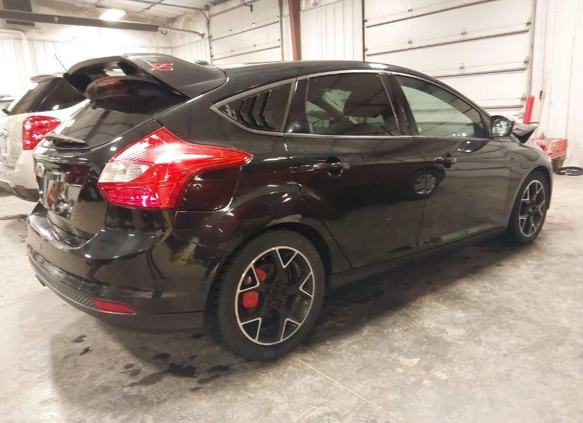 Photo 4 of 2014 Ford Focus SE (VIN 1FADP3K28EL229633)