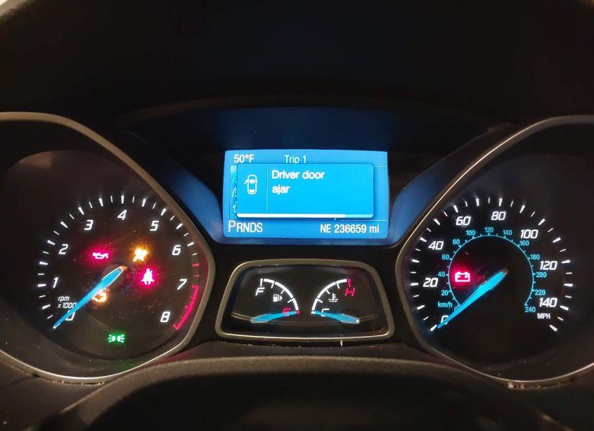 Photo 7 of 2014 Ford Focus SE (VIN 1FADP3K28EL229633)