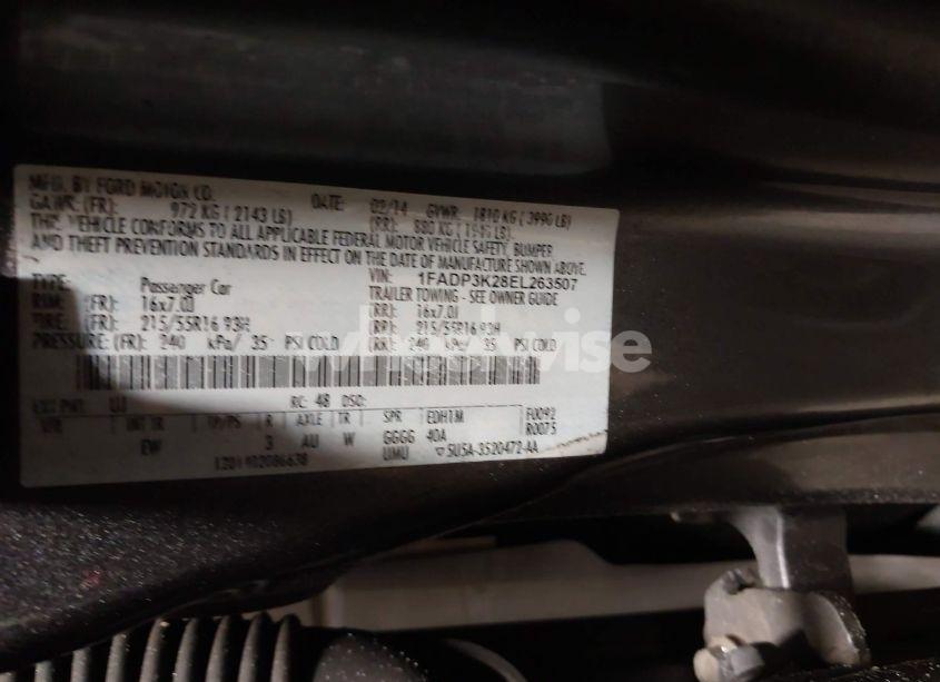 Photo 9 of 2014 Ford Focus SE (VIN 1FADP3K28EL263507)