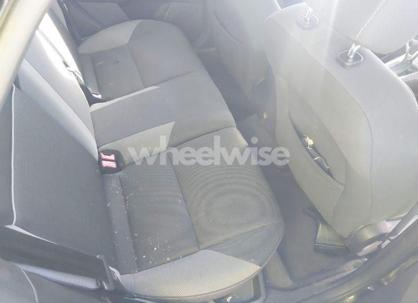 Photo 8 of 2014 Ford Focus SE (VIN 1FADP3K28EL312656)