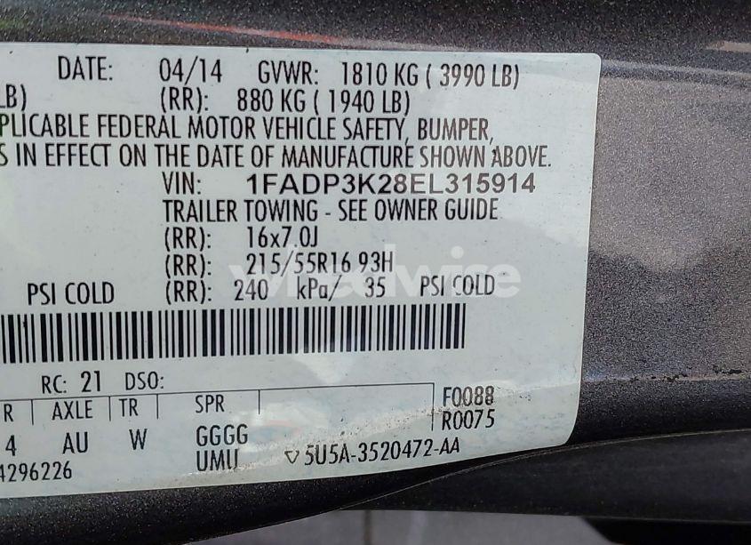 Photo 9 of 2014 Ford Focus SE (VIN 1FADP3K28EL315914)