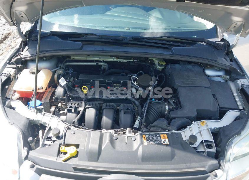 Photo 10 of 2014 Ford Focus SE (VIN 1FADP3K28EL320482)