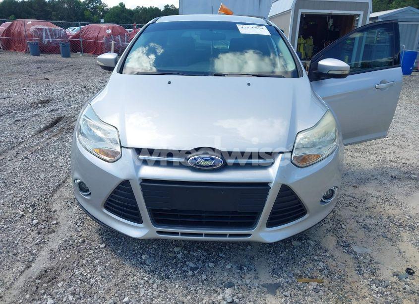 Photo 6 of 2014 Ford Focus SE (VIN 1FADP3K28EL320482)