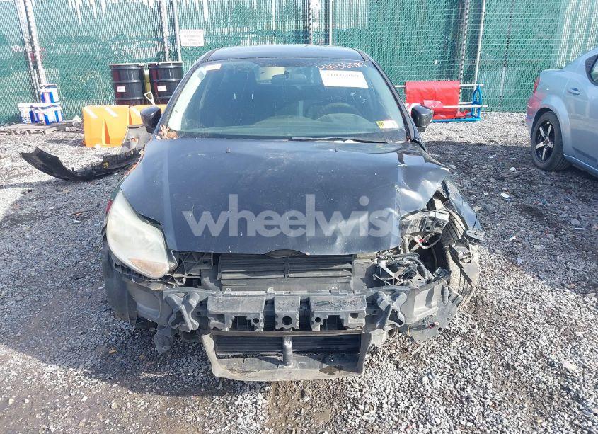 Photo 13 of 2014 Ford Focus SE (VIN 1FADP3K28EL369567)