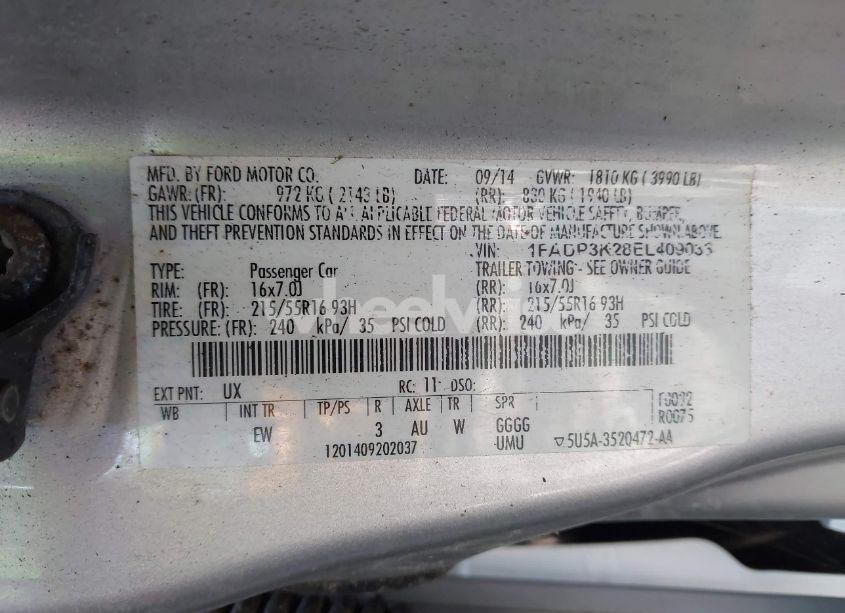 Photo 9 of 2014 Ford Focus SE (VIN 1FADP3K28EL409033)