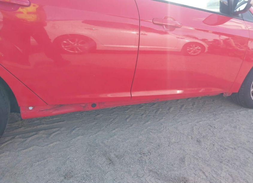 Photo 12 of 2015 Ford Focus (VIN 1FADP3K28FL223445)