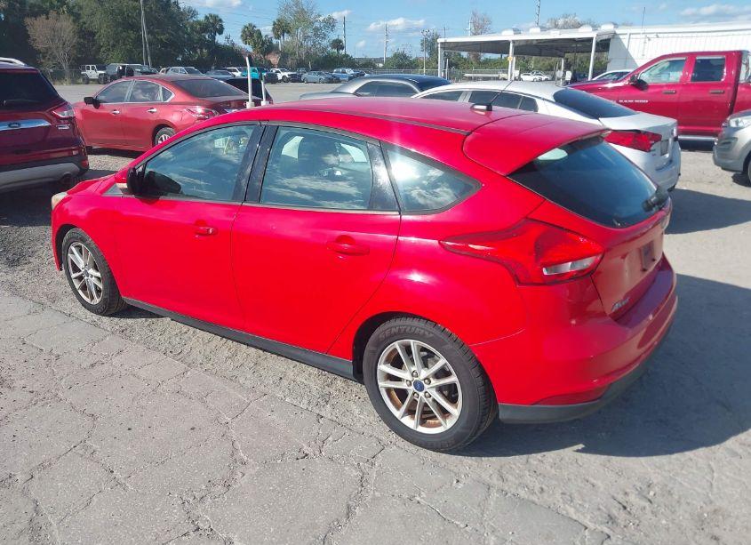 Photo 3 of 2015 Ford Focus (VIN 1FADP3K28FL223445)