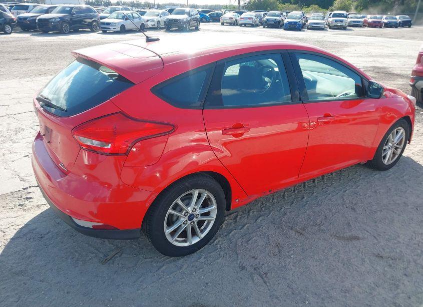 Photo 4 of 2015 Ford Focus (VIN 1FADP3K28FL223445)