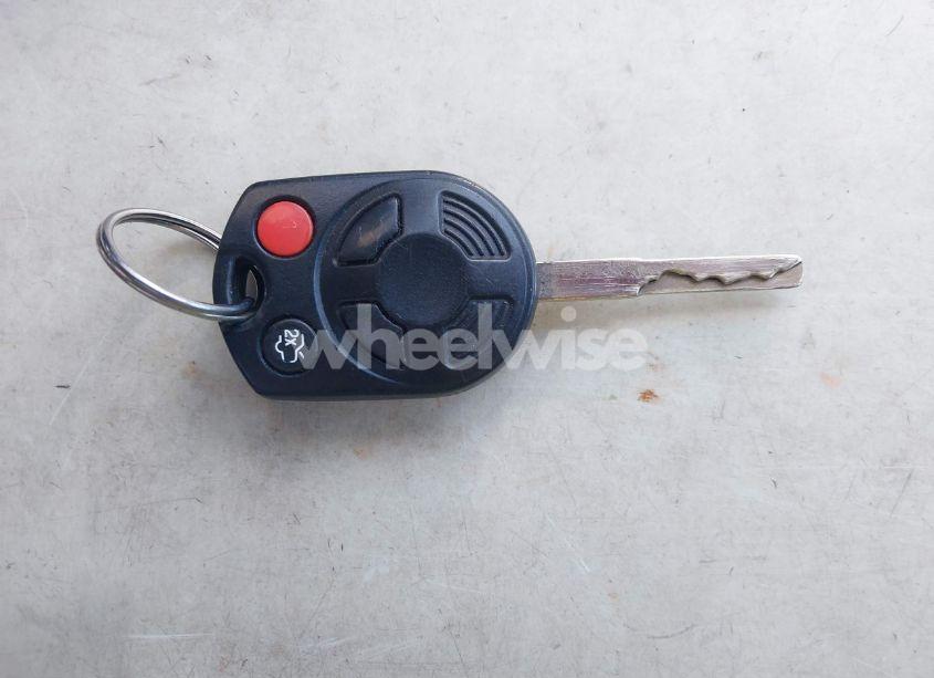 Photo 11 of 2015 Ford Focus SE (VIN 1FADP3K28FL223574)