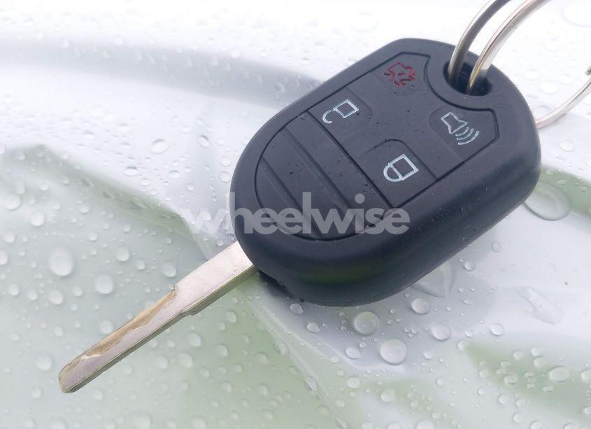 Photo 11 of 2015 Ford Focus SE (VIN 1FADP3K28FL242545)