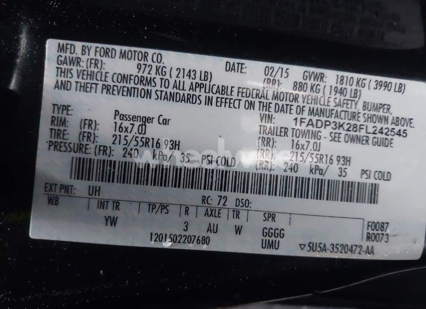 Photo 9 of 2015 Ford Focus SE (VIN 1FADP3K28FL242545)