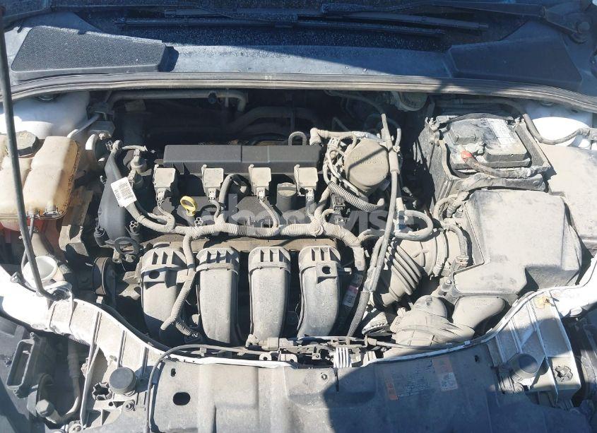 Photo 10 of 2015 Ford Focus SE (VIN 1FADP3K28FL287307)