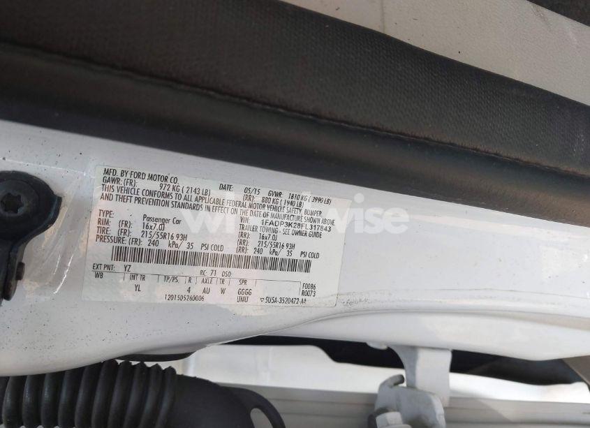 Photo 9 of 2015 Ford Focus SE (VIN 1FADP3K28FL317843)