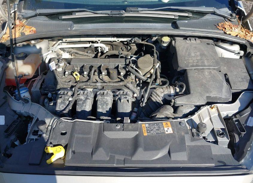 Photo 10 of 2015 Ford Focus SE (VIN 1FADP3K28FL336103)