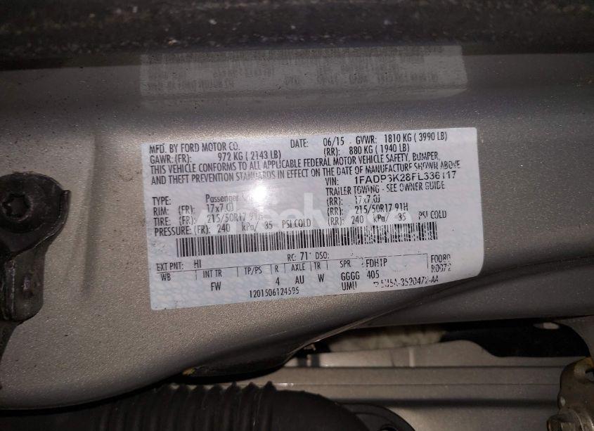 Photo 9 of 2015 Ford Focus SE (VIN 1FADP3K28FL336117)