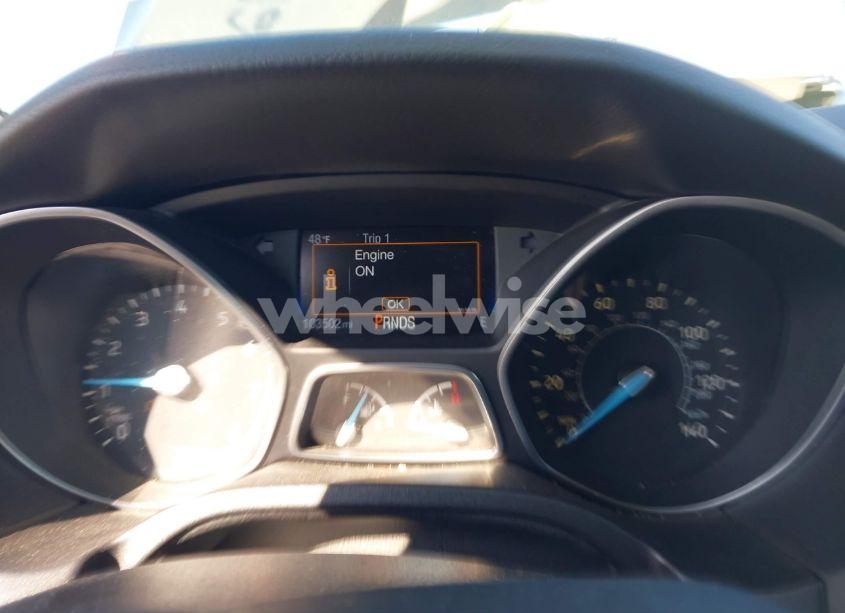 Photo 7 of 2015 Ford Focus SE (VIN 1FADP3K28FL348882)