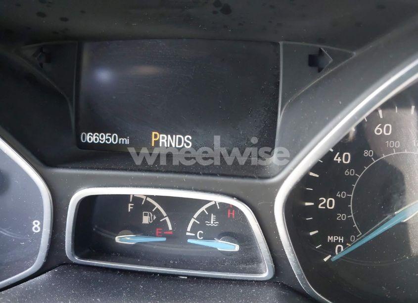 Photo 7 of 2015 Ford Focus SE (VIN 1FADP3K28FL383583)