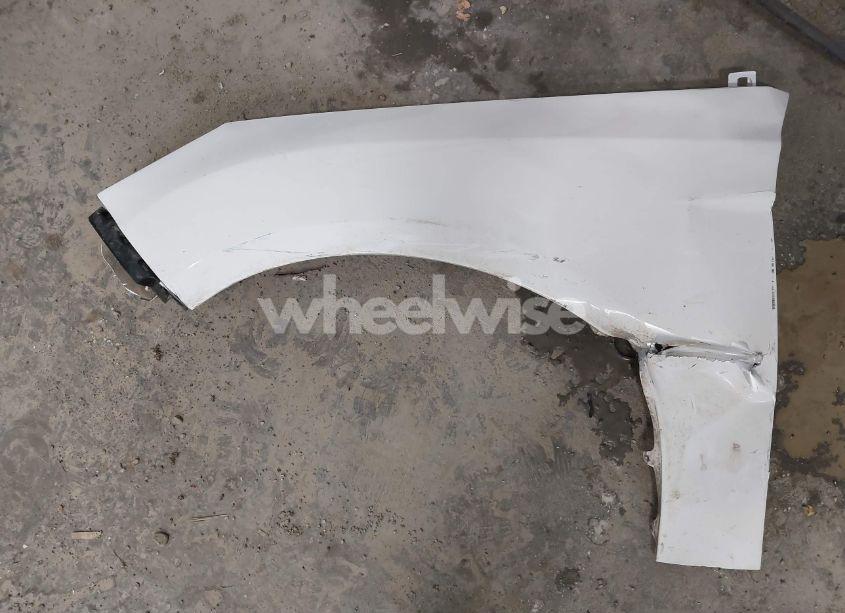 Photo 12 of 2016 Ford Focus SE (VIN 1FADP3K28GL234740)