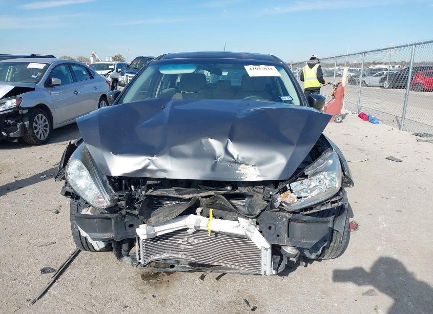 Photo 12 of 2016 Ford Focus SE (VIN 1FADP3K28GL294386)