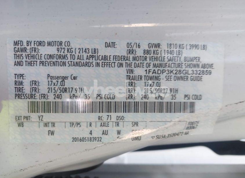 Photo 9 of 2016 Ford Focus SE (VIN 1FADP3K28GL332859)