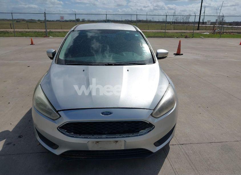 Photo 6 of 2016 Ford Focus SE (VIN 1FADP3K28GL381088)