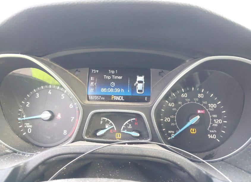 Photo 7 of 2017 Ford Focus SE (VIN 1FADP3K28HL251314)