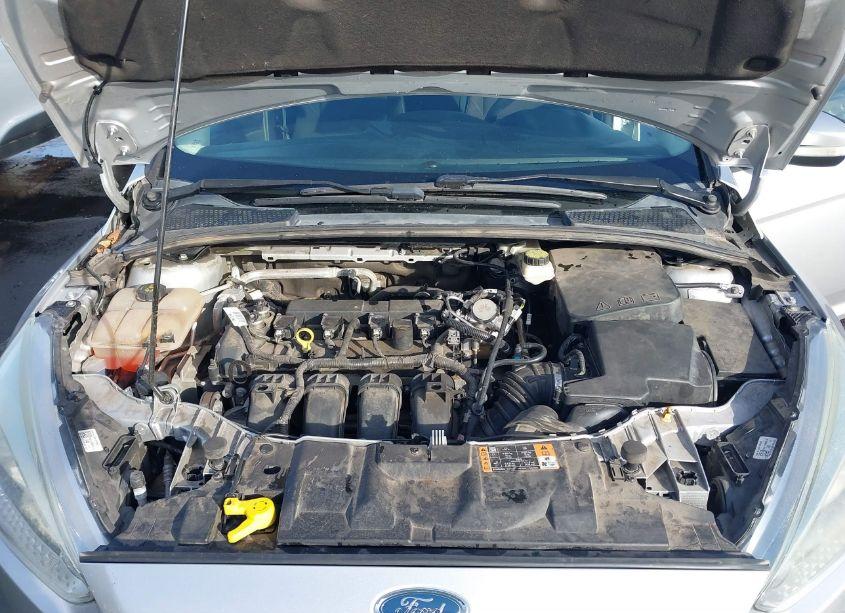 Photo 10 of 2017 Ford Focus SE (VIN 1FADP3K28HL264080)