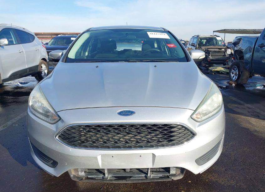 Photo 12 of 2017 Ford Focus SE (VIN 1FADP3K28HL264080)