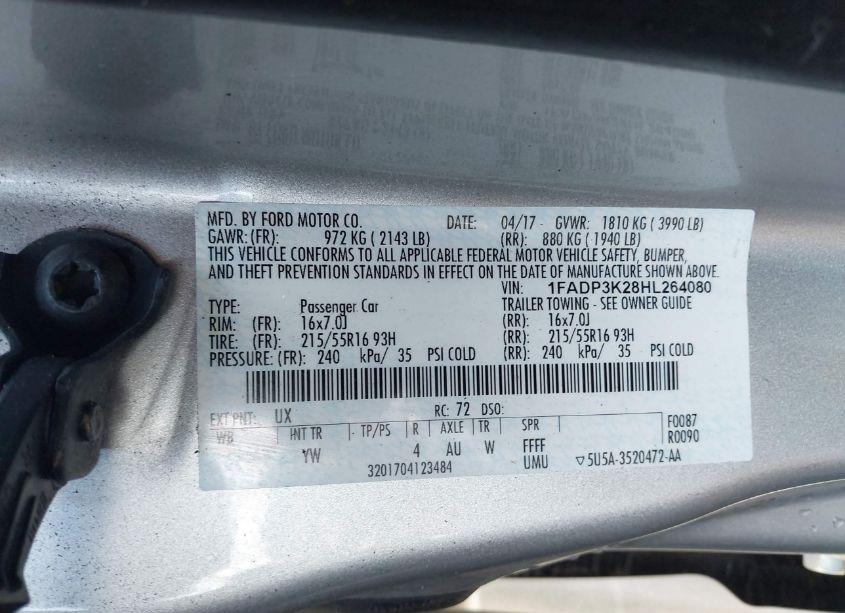 Photo 9 of 2017 Ford Focus SE (VIN 1FADP3K28HL264080)