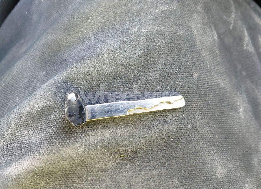 Photo 11 of 2018 Ford Focus SE (VIN 1FADP3K28JL210283)