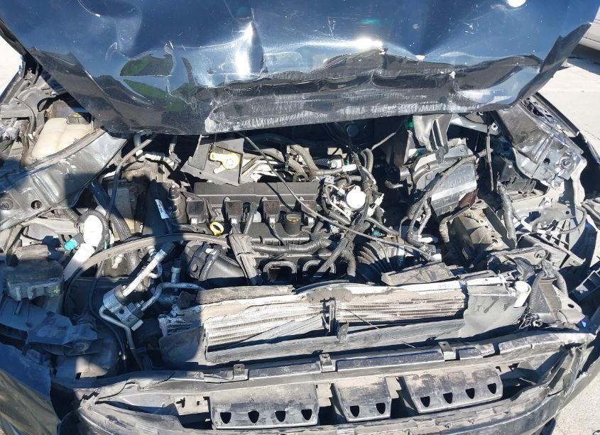 Photo 10 of 2018 Ford Focus SE (VIN 1FADP3K28JL224779)