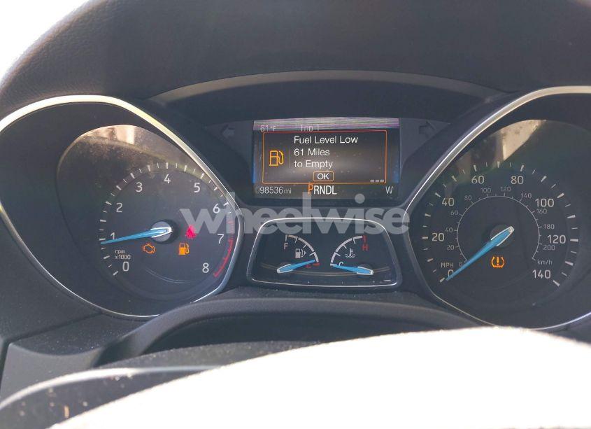 Photo 7 of 2018 Ford Focus SE (VIN 1FADP3K28JL256423)