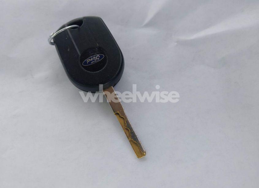 Photo 11 of 2018 Ford Focus SE (VIN 1FADP3K28JL283475)