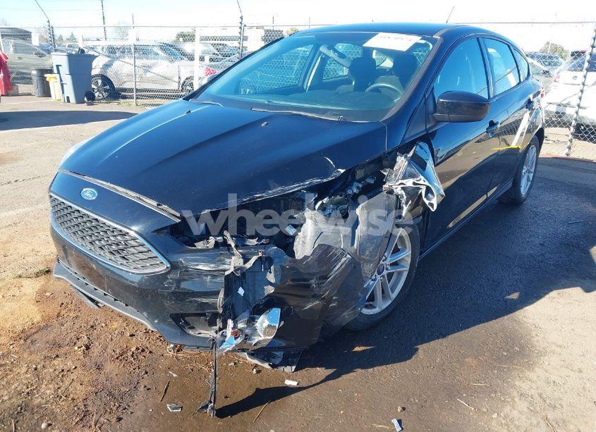 Photo 6 of 2018 Ford Focus SE (VIN 1FADP3K28JL283475)