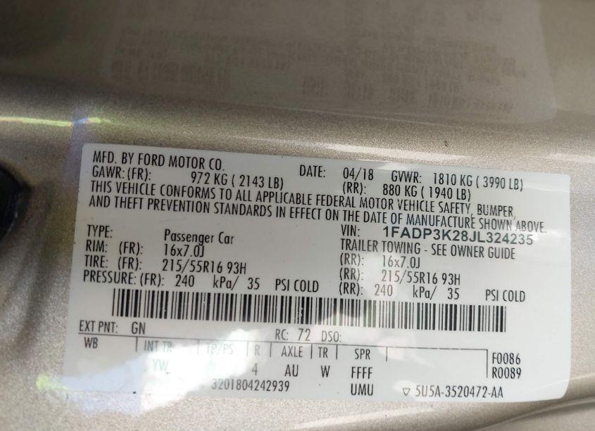 Photo 9 of 2018 Ford Focus SE (VIN 1FADP3K28JL324235)