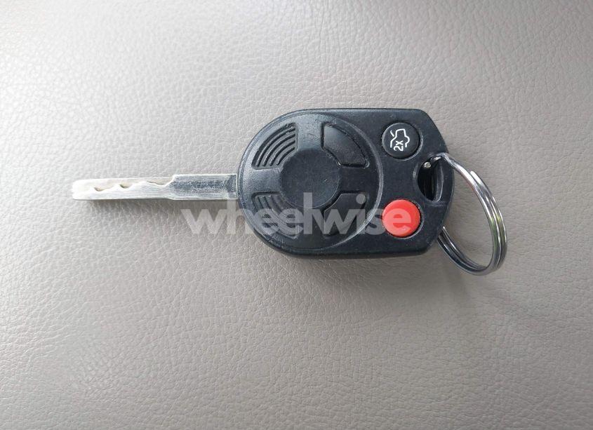 Photo 11 of 2013 Ford Focus SE (VIN 1FADP3K29DL115915)