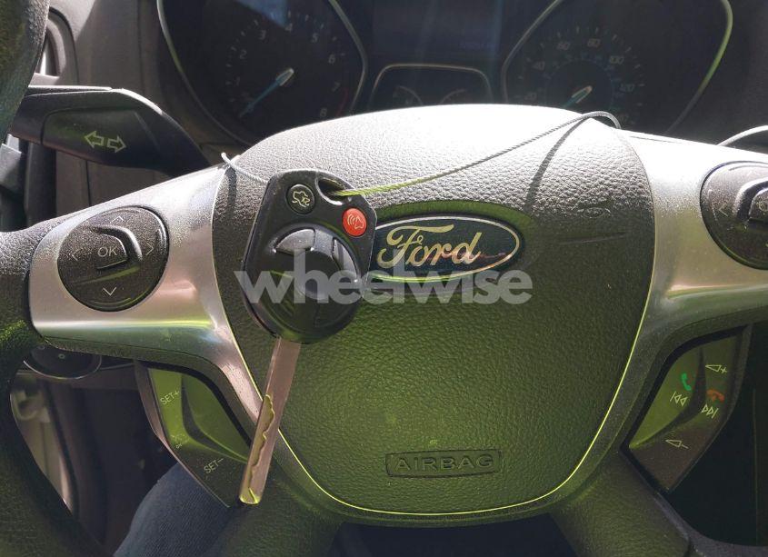 Photo 11 of 2013 Ford Focus SE (VIN 1FADP3K29DL116708)