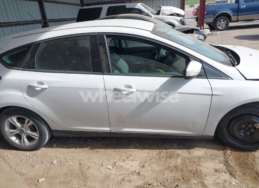 Photo 14 of 2013 Ford Focus SE (VIN 1FADP3K29DL116708)