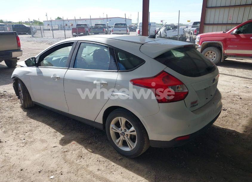 Photo 3 of 2013 Ford Focus SE (VIN 1FADP3K29DL116708)