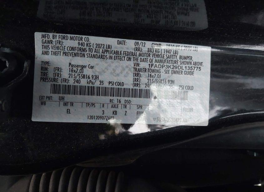 Photo 9 of 2013 Ford Focus SE (VIN 1FADP3K29DL135775)