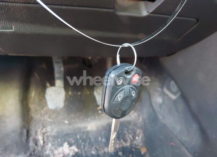 Photo 11 of 2013 Ford Focus SE (VIN 1FADP3K29DL162071)