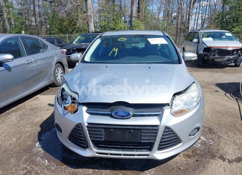 Photo 12 of 2013 Ford Focus SE (VIN 1FADP3K29DL162071)