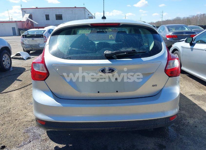 Photo 16 of 2013 Ford Focus SE (VIN 1FADP3K29DL162071)