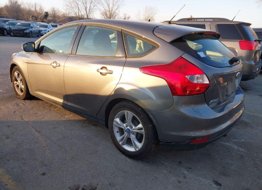Photo 3 of 2013 Ford Focus SE (VIN 1FADP3K29DL176553)