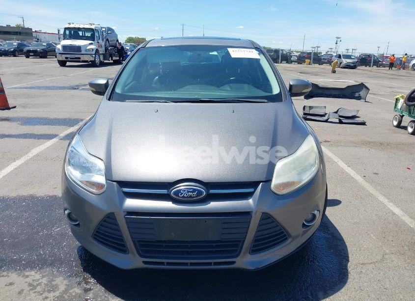Photo 12 of 2013 Ford Focus SE (VIN 1FADP3K29DL190825)
